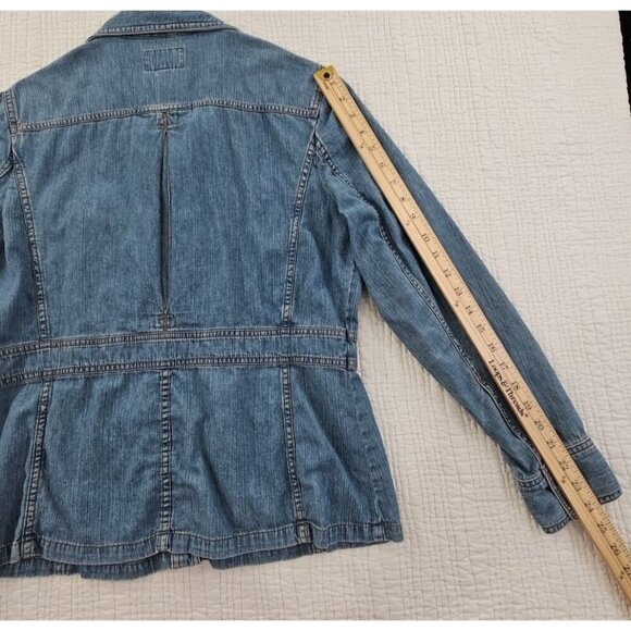 Chaps Denim Shacket Women's L Metal Logo Buttons Vintage EUC 4 Pockets Jacket - Picture 13 of 16